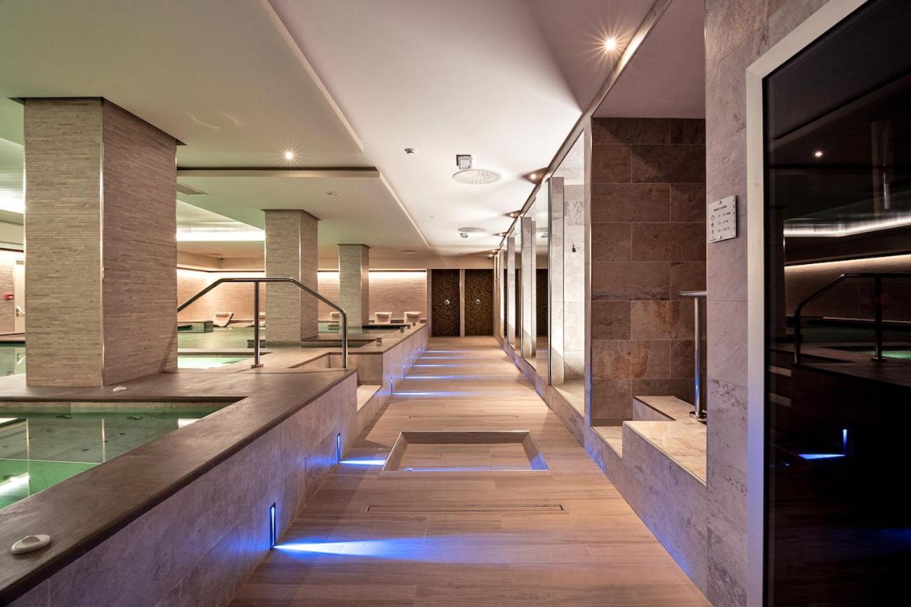 Smy Carlos V Wellness &