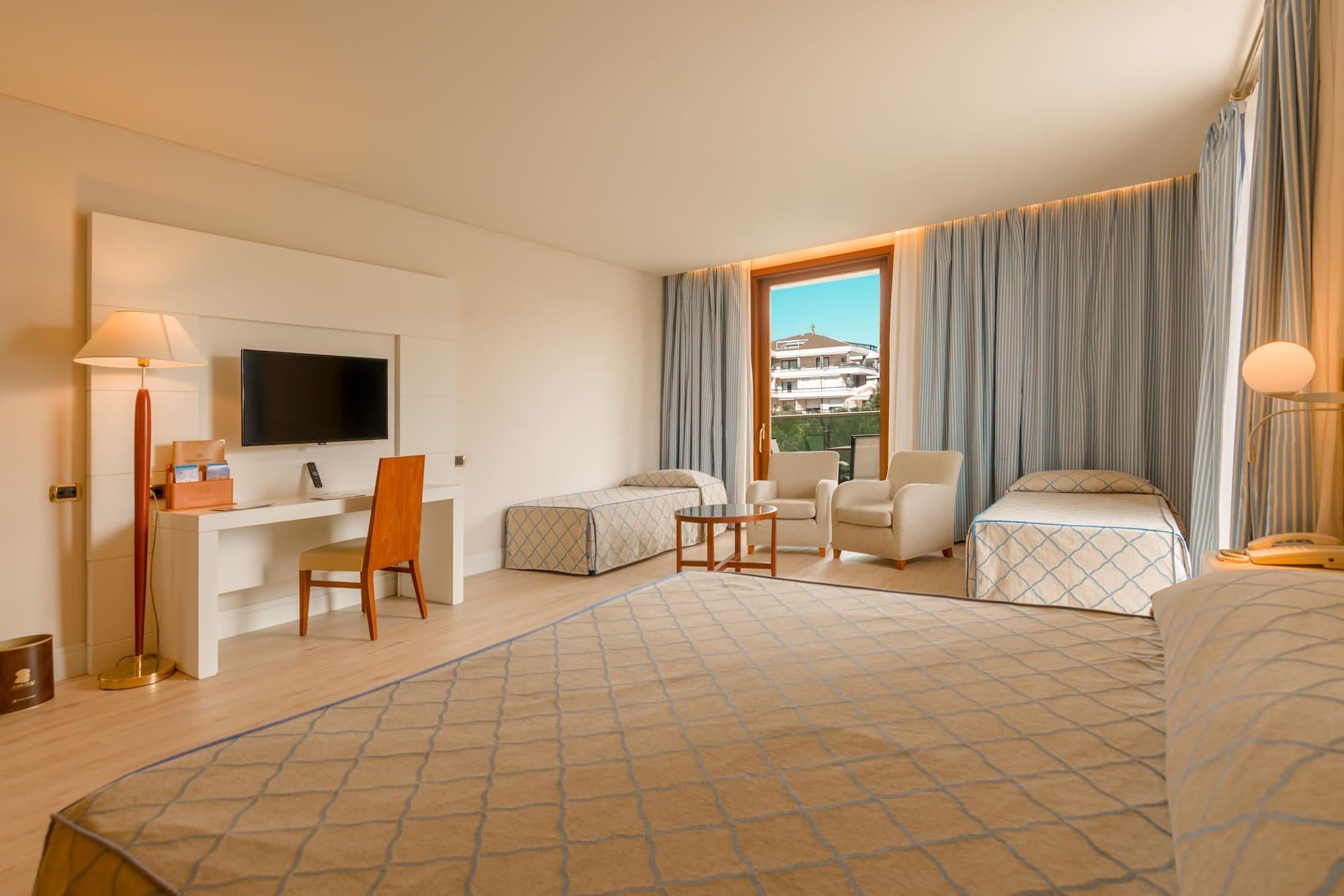 Smy Carlos V Wellness & Hotel
