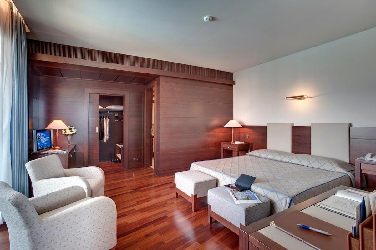 Smy Carlos V Wellness & Hotel